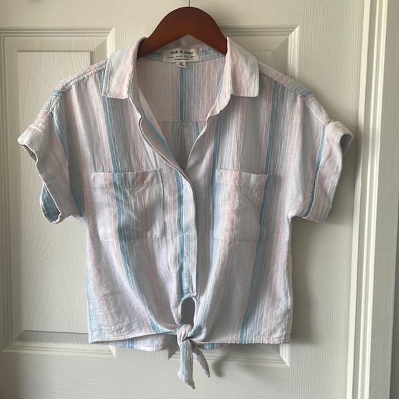 Anthropologie Tops - Anthropologie Top by Cloth & Stone Button Down with Pockets Size Petite Small